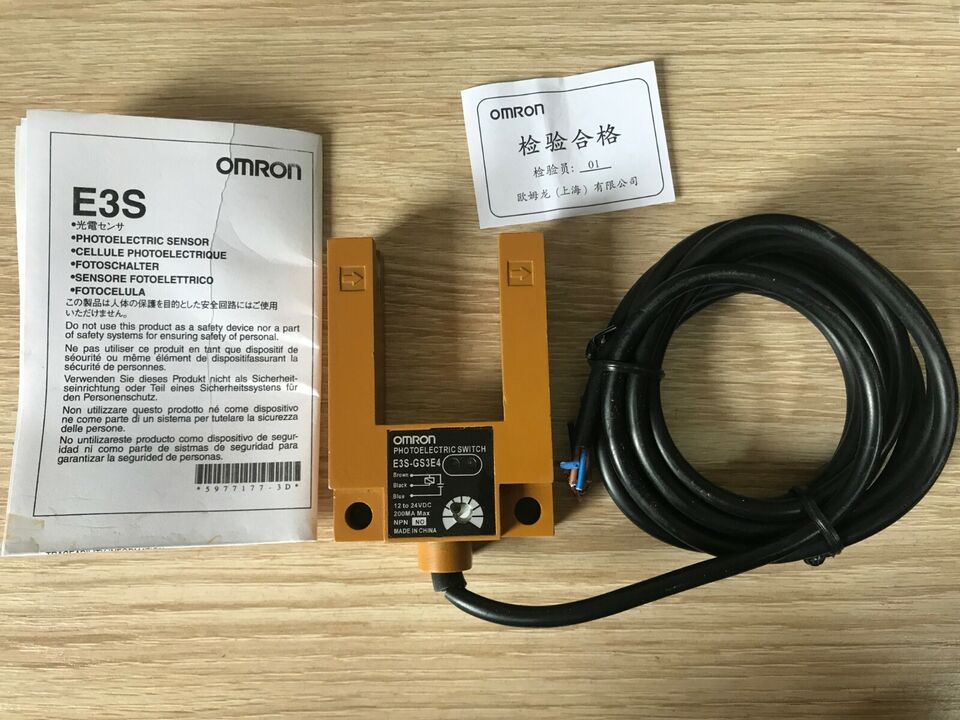 Omron E3S-GS3E4 Photoelectric Switch - OMRON