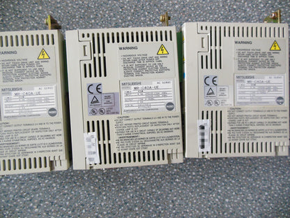 new 1PC Mitsubishi SERVO DRIVE MR-C40A-UE PING MRC40A - MITSUBISHI