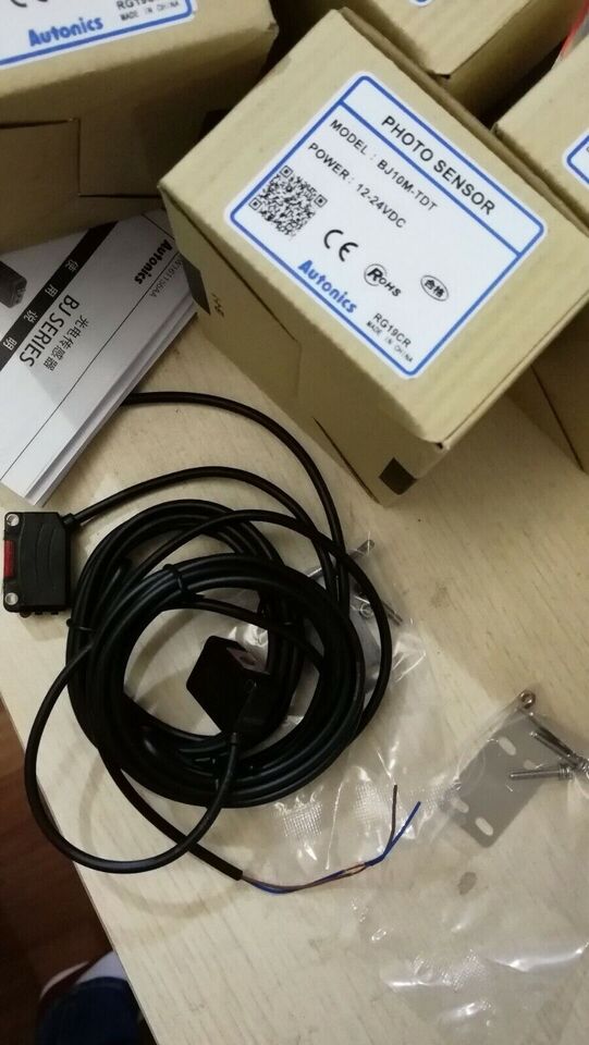 new 1PC Autonics BJ10M-TDT Photoelectric Switch BJ10MTDT - AUTONICS