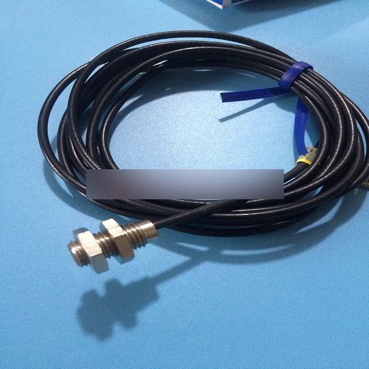 new 1PC Omron E2C-X1R5AH Proximity Swich E2CX1R5AH ping - OMRON