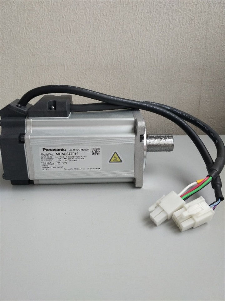 new 1PC  Panasonic MHMJ042P1S AC Servo Motor In Box ping