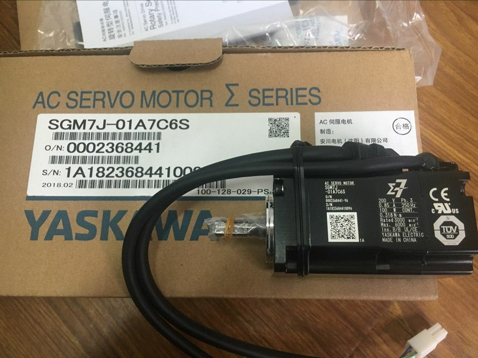 new 1PC YASKAWA SGM7J-01A7C6S Servo Motor In Box ping