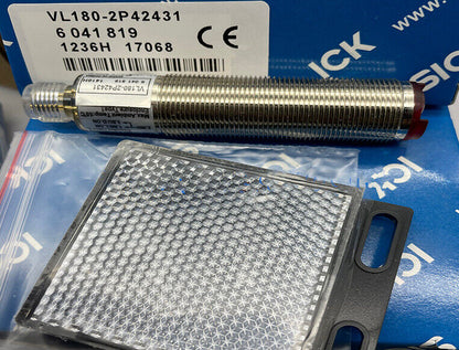 1PC Sick VL180-2P42431 VL1802P42431 Photoelectric Sensor - SICK
