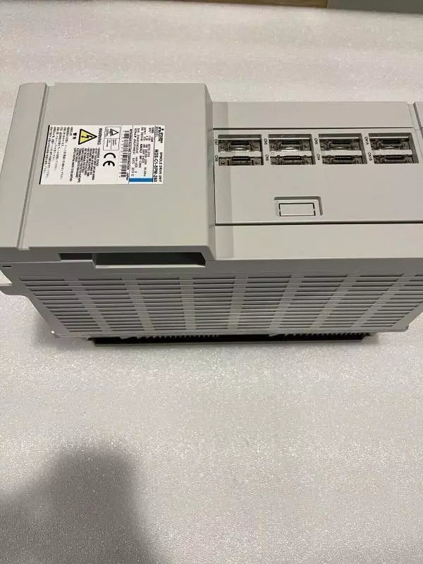 new 1PC MITSUBISHI MDS-C1-SPM-260 Servo Drive In Box ping - MITSUBISHI