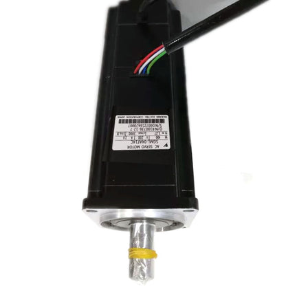 new 1PC Yaskawa SGML-04AF14C Servo Motor SGML04AF14C In Box ping