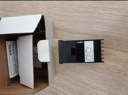 new 1PC Fuji PXR4TAY1-8W000-C Temperature controller PXR4TAY18W000C - FUJI