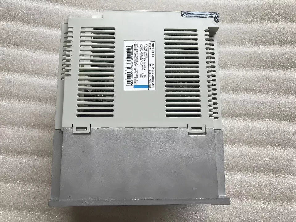 new One Mitsubishi MDS-B-SPJ2-22 Servo Drive MDSBSPJ222 ping