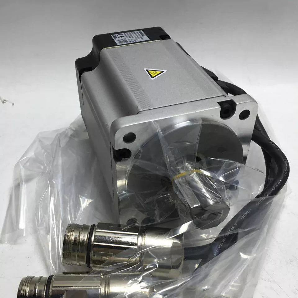 Omron R88M-G75030H-S2-D Servo Motor 1PC - High Precision Motor Control with 24V DC Input - OMRON