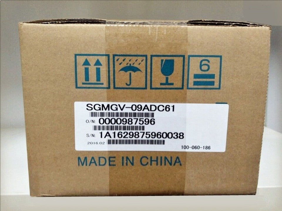 new 1PC  Yaskawa SGMGV-09ADC61 Servo Motor In Box ping