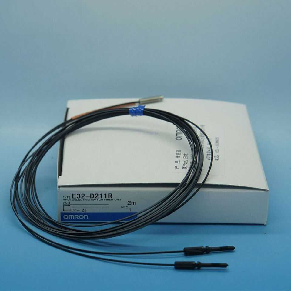 OMRON E32-D211R Photoelectric Switch - OMRON