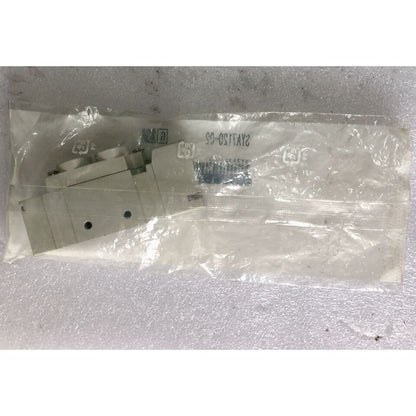new SMC SYA7120-02 Pneumatic Valve 1PC SYA712002 - SMC