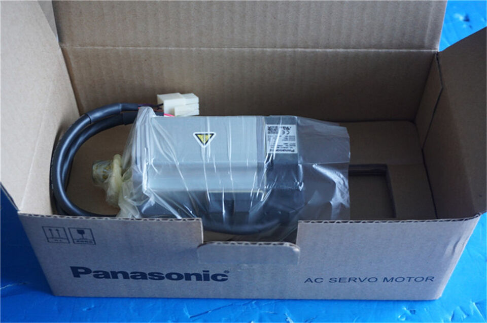 new One Panasonic MSMD042S1S Servo Motor In Box MSMD042S1S ping - PANASONIC