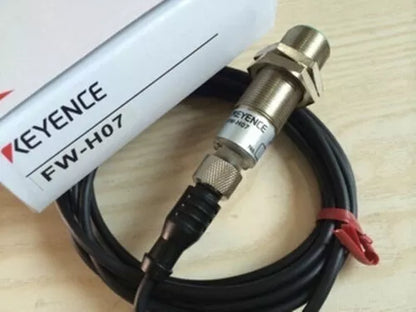 new 1PC Keyence FW-H07 Ultrasonic Sensor FWH07 - KEYENCE