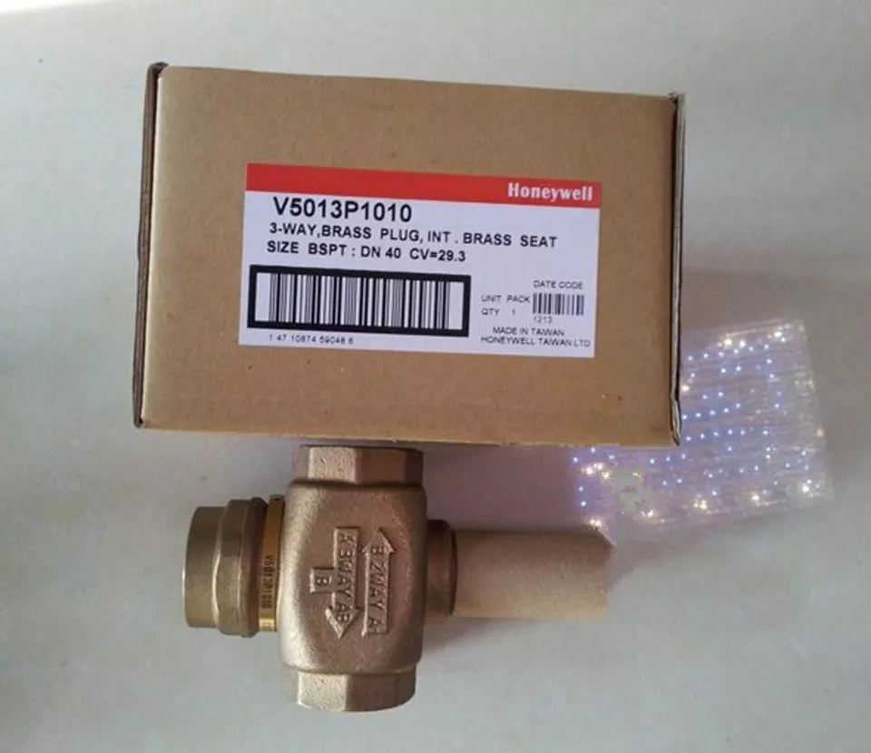 new 1PC Honeywell V5013P1010 Electric Three-way Valve ping