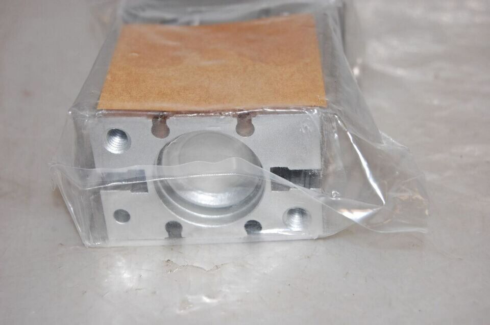 New 1PC SMC MHZ2-25D2 Pneumatic Finger Cylinder - SMC
