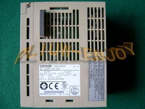 used  1PC Omron AC Servo Driver 200-230V 50/60Hz R88D-WT04H