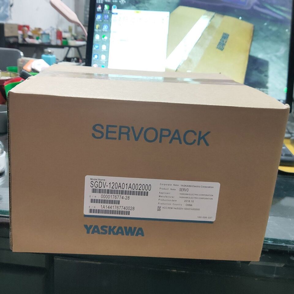 new 1PC Yaskawa SGDV-120A01A002000 Servo Drive SGDV120A01A002000 - KOEED