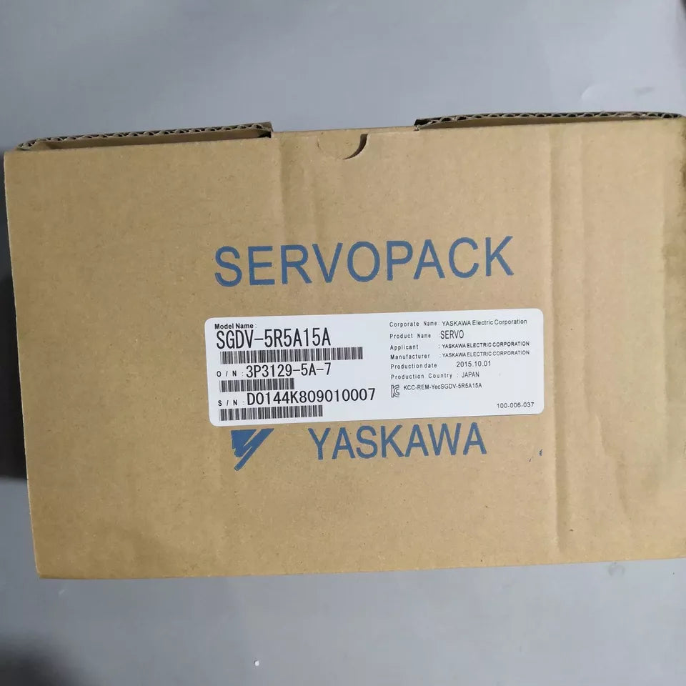 new 1PC Yaskawa SGDV-5R5A15A Servo Drive SGDV5R5A15A In Box ping