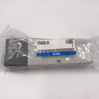 1PC SMC VQ4201-51 Solenoid Valve - SMC