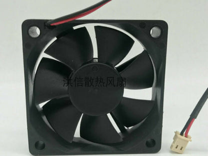 new 1pcs XFAN RDL6015B1 DC12V 0.11A 6015 6CM silent cooling fan
