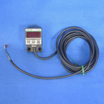 new in Box Sunx DP2-40E Gauge Vacuum Industrial Pressure Sensor 12~24VDC DP240E - SUNX