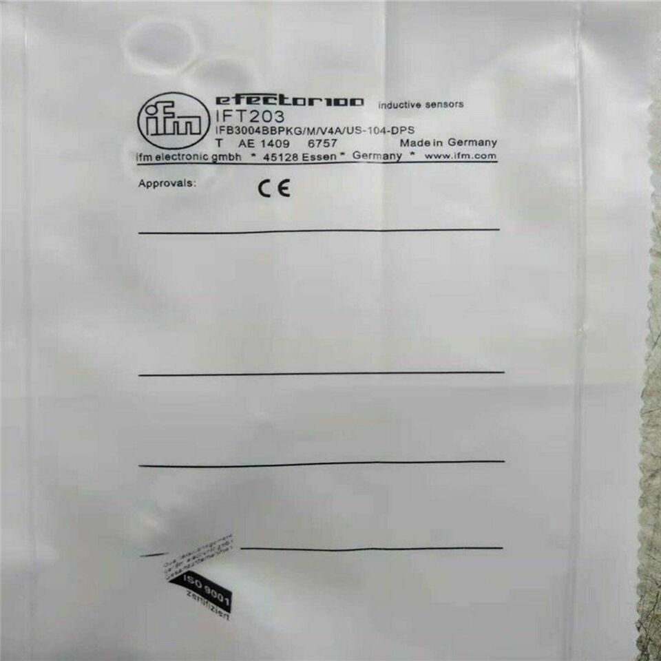 IFM IFT203 Electronic Flow Sensor Switch - IFM