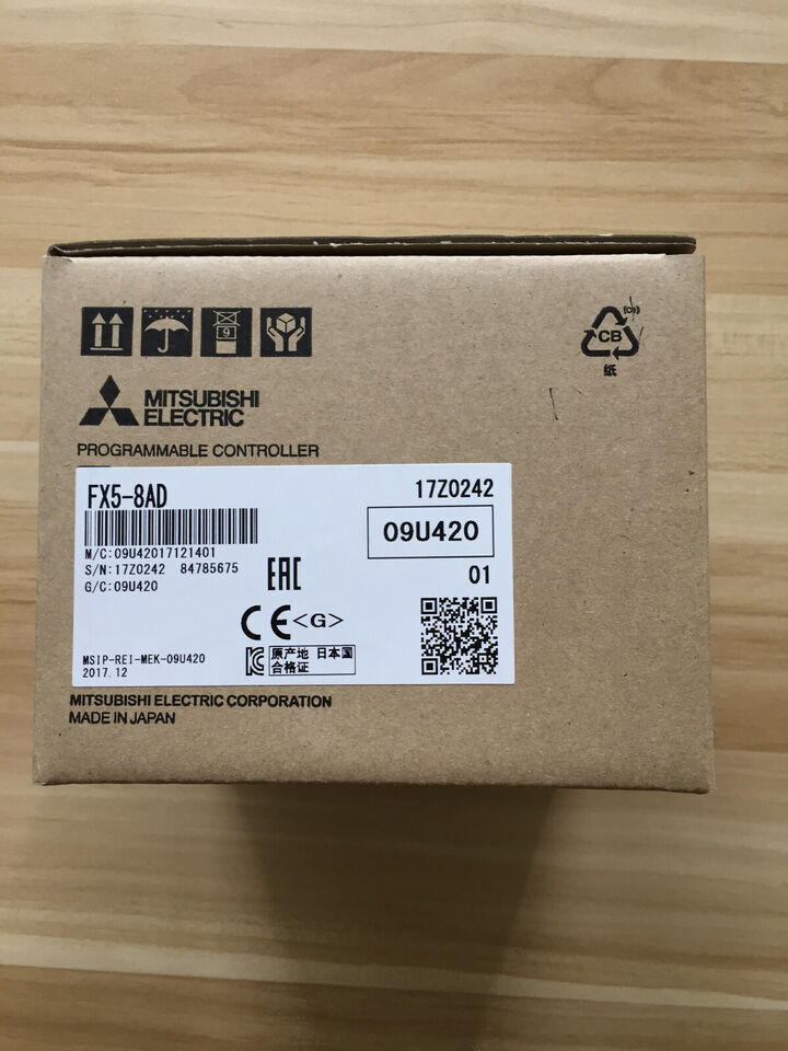 new 1PCS Mitsubishi FX5-8AD PLC Module ping FX58AD - MITSUBISHI