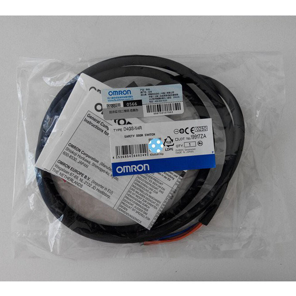 new 1PC Omron D4GS-N4R Safety Door Switch D4GSN4R - OMRON