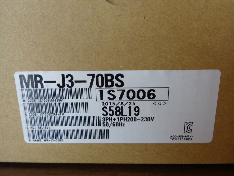 new 1PC Mitsubishi MR-J3-70BS Serve Drive MRJ370BS In Box ping - MITSUBISHI