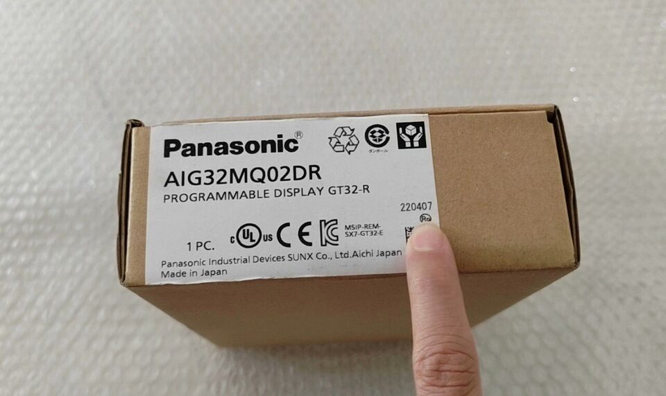 new 1PC Panasonic AIG32MQ02DR GT32 Touch Screen Operation Panel - PANASONIC