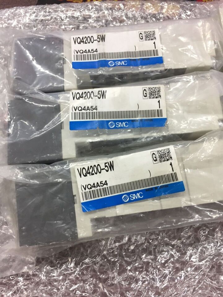 1PC SMC VQ4200-5W Solenoid Valve - SMC