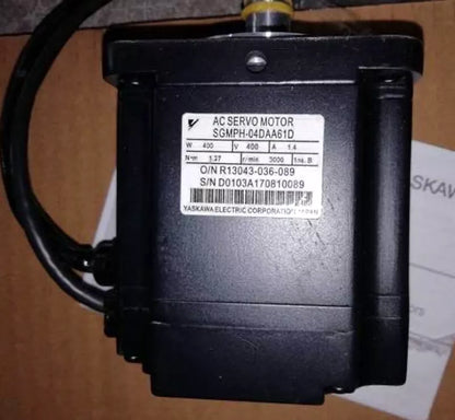 Yaskawa SGMPH04DAA61D Servo Motor 1PC - YASKAWA