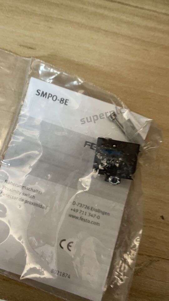 new Festo SMPO-8E 178563 Pneumatic Travel Switch One SMPO8E - FESTO