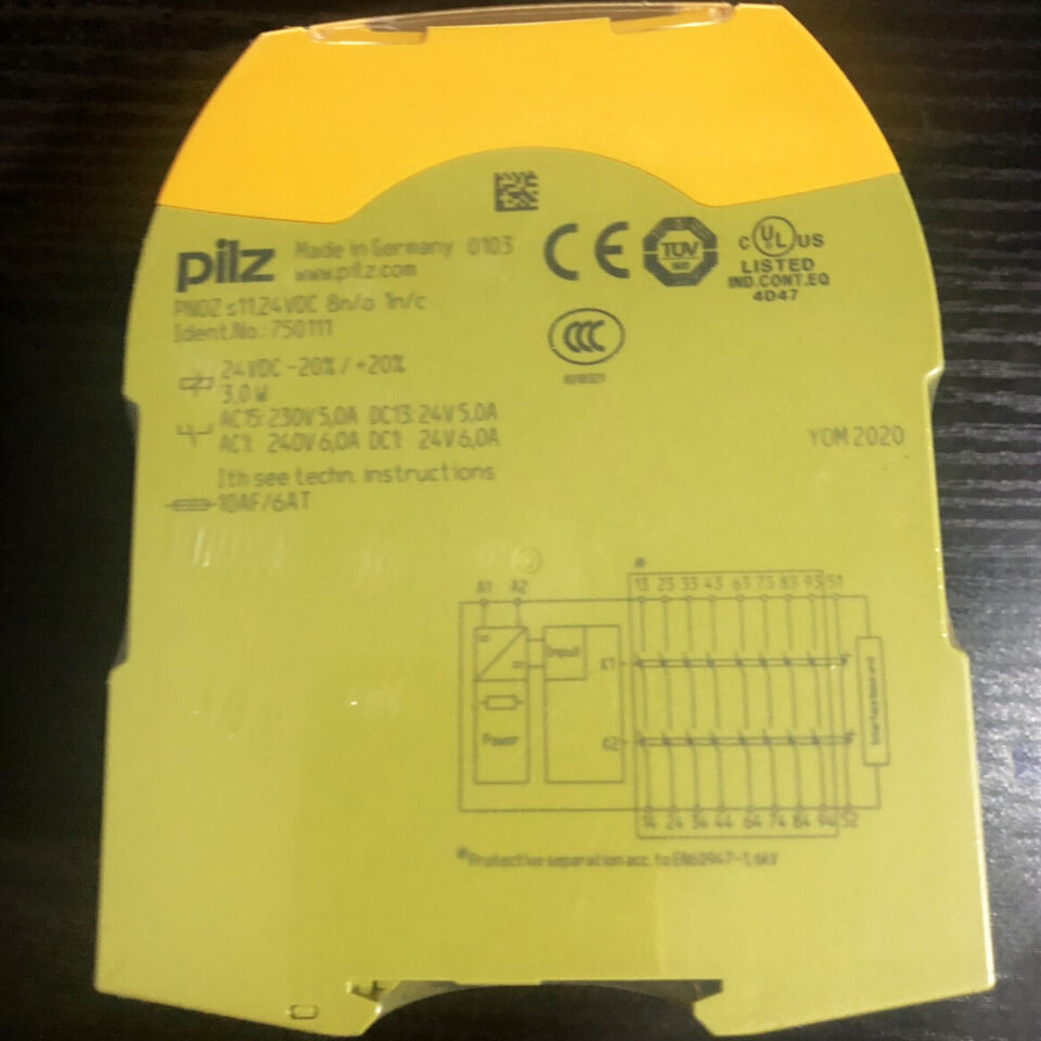 new 1PC  PILZ 750111 PNOZ s11 24VDC 8 1 Safety Relay ping