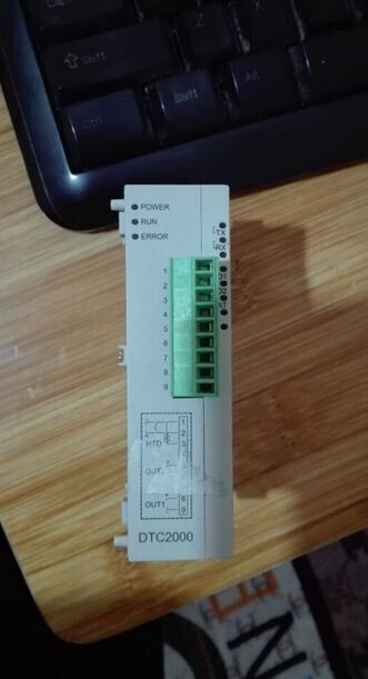 Delta DTC2000V Temperature Controller - DELTA