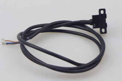 new Omron EE-SPX305-W2A Photoelectric Switch One EESPX305W2A - OMRON