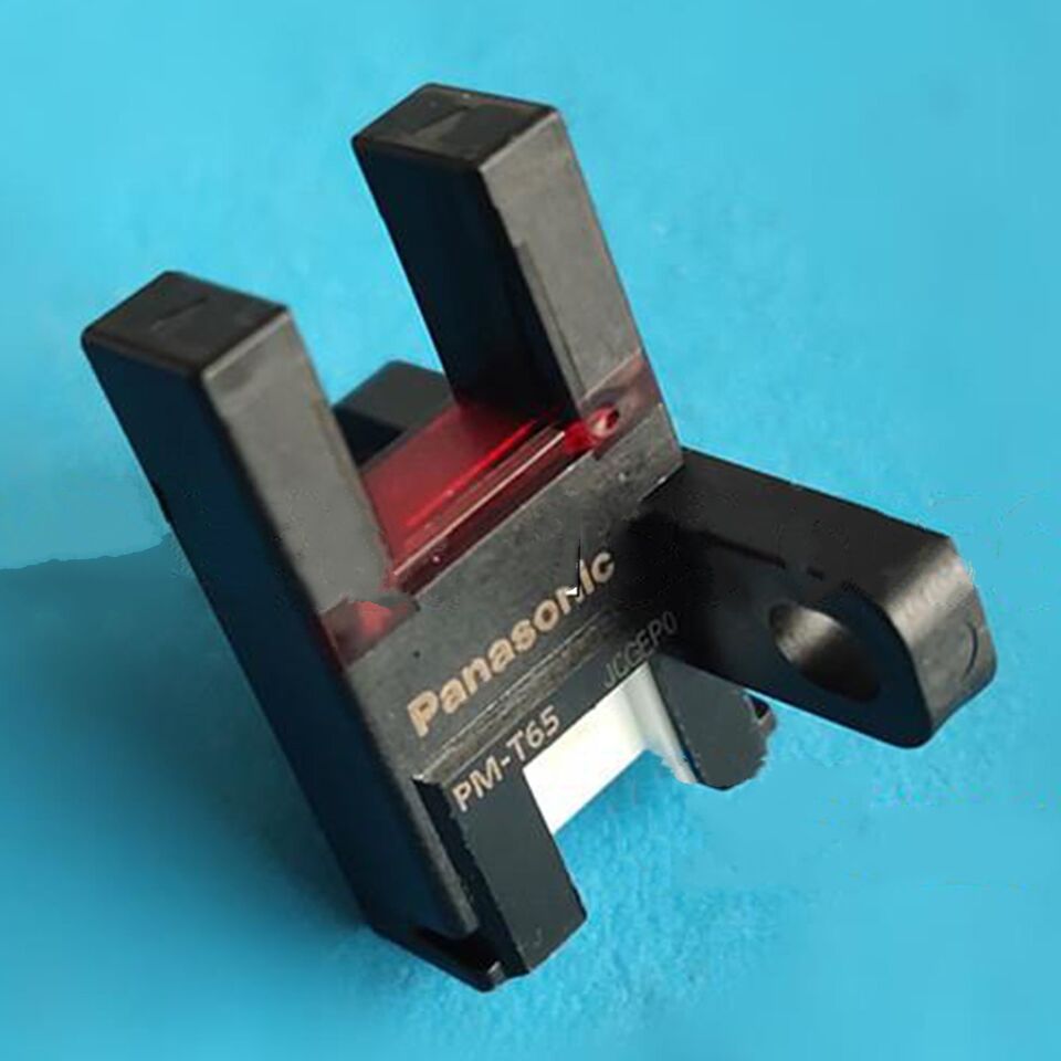 new Panasonic PM-T65 Photoelectric Sensor 1PC PMT65 - PANASONIC