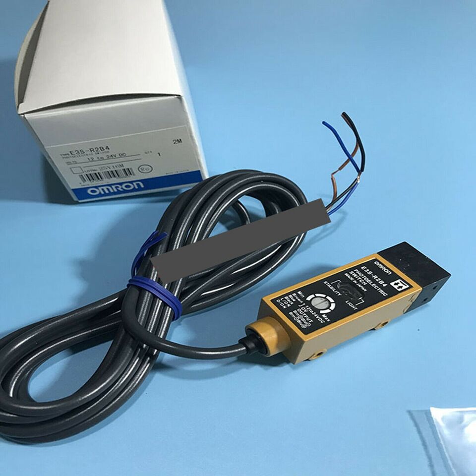 new Omron E3S-R2B4 Photoelectric Switch One E3SR2B4 - OMRON
