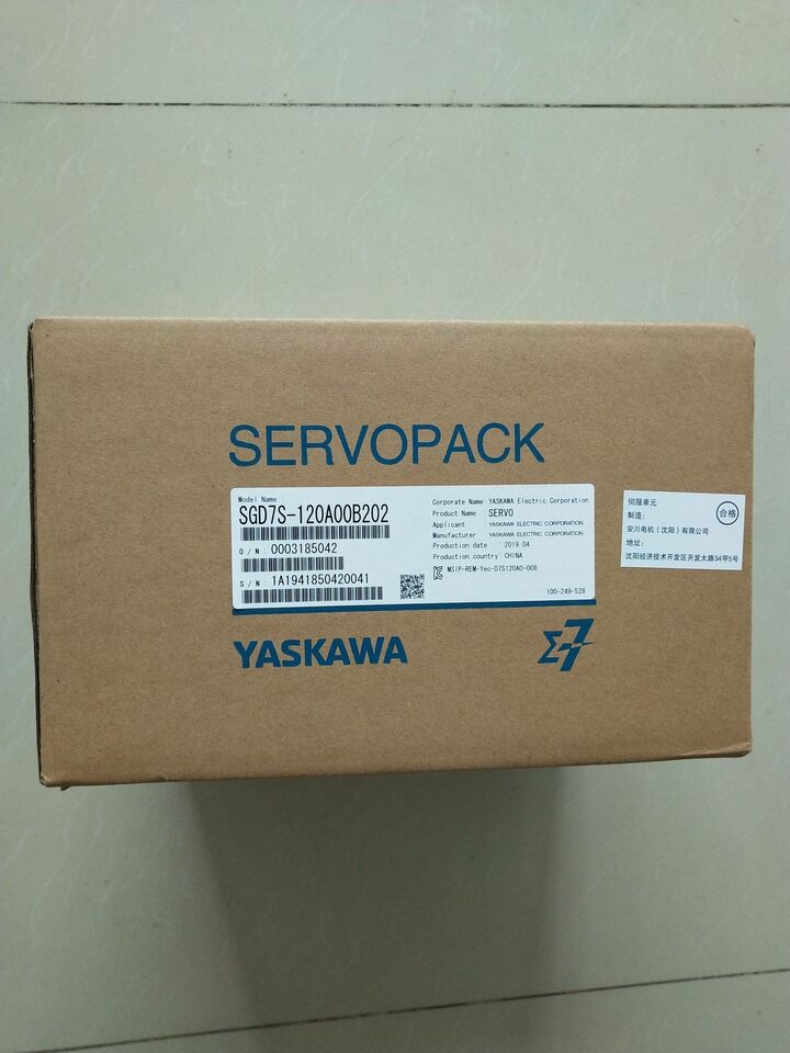 new 1PC  Yaskawa SGD7S-120A00B202 Servo Drive In Box ping