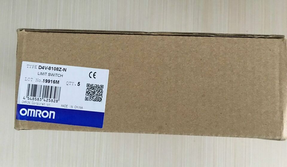 new Omron D4V-8108Z-N Limit Switch D4V8108ZN In Box One - OMRON