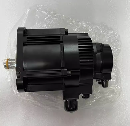 new 1PC Yaskawa SGMRV-13ANA-YR22 Servo Motor In Box ping - YASKAWA
