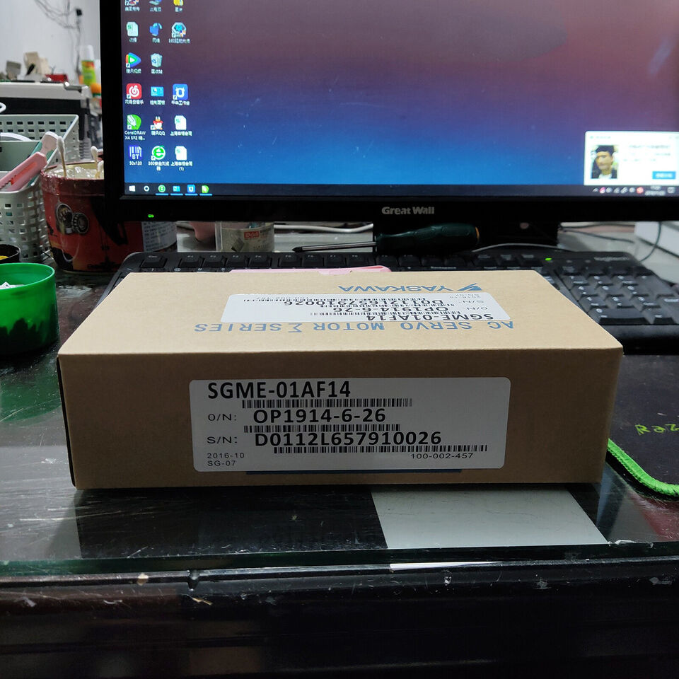 new 1PC YASKAWA SGME-01AF14 SGME01AF14 Servo Motor ping - YASKAWA
