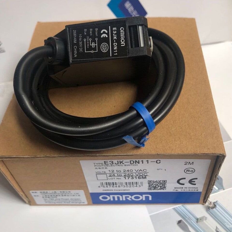 new Omron E3JK-DN11-C Photoelectric Switch One E3JKDN11C - OMRON