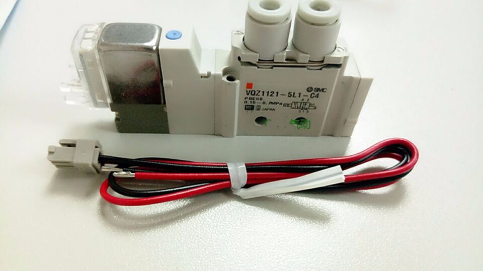 1PC SMC VQZ1121-5L1-C4 Solenoid Valve - SMC