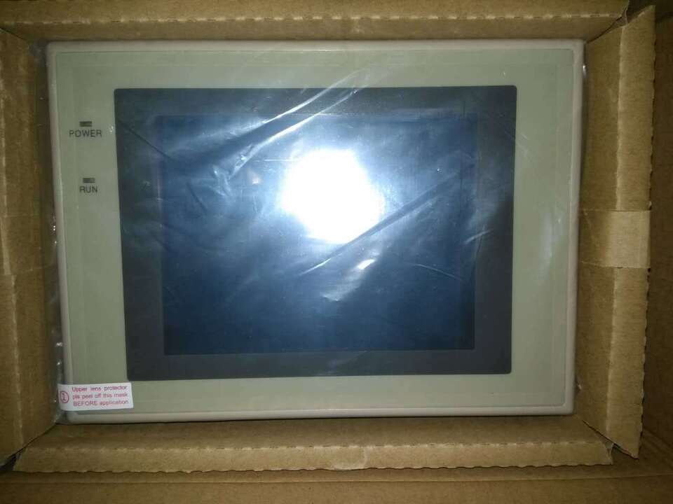 Omron NT31C-ST141B-EV2 - OMRON