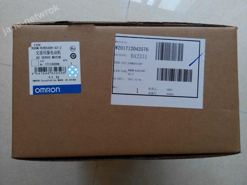 new One Omron R88M-K2K030H-S2-Z Servo Motor R88MK2K030HS2Z In Box - OMRON