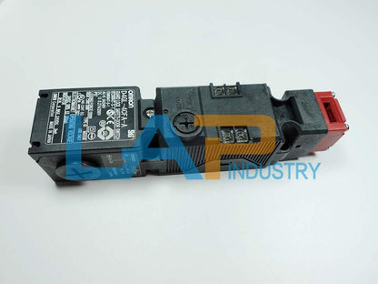 OMRON Electromagnetic Locking Safety Door Switch D4GL-4CFA-A DC24V - OMRON
