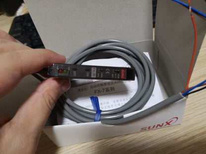 new 1PC SUNX Panasonic FX-7P Photoelectric Sensor FX7P - PANASONIC