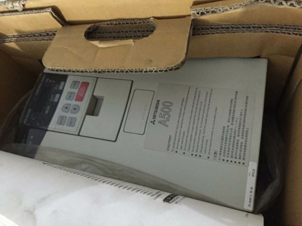 new 1PC MITSUBISHI FR-A540-3.7K-CH Inverter 80V 3.7KW In Box ping - MITSUBISHI