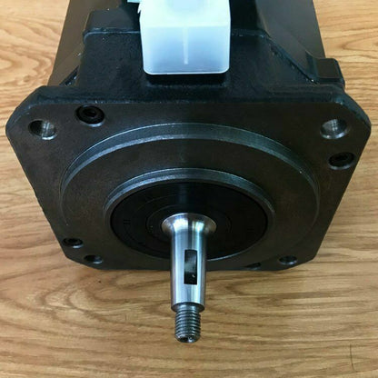 new 1PC  FANUC A06B-0238-B605#S000 Servo Motor In Box ping